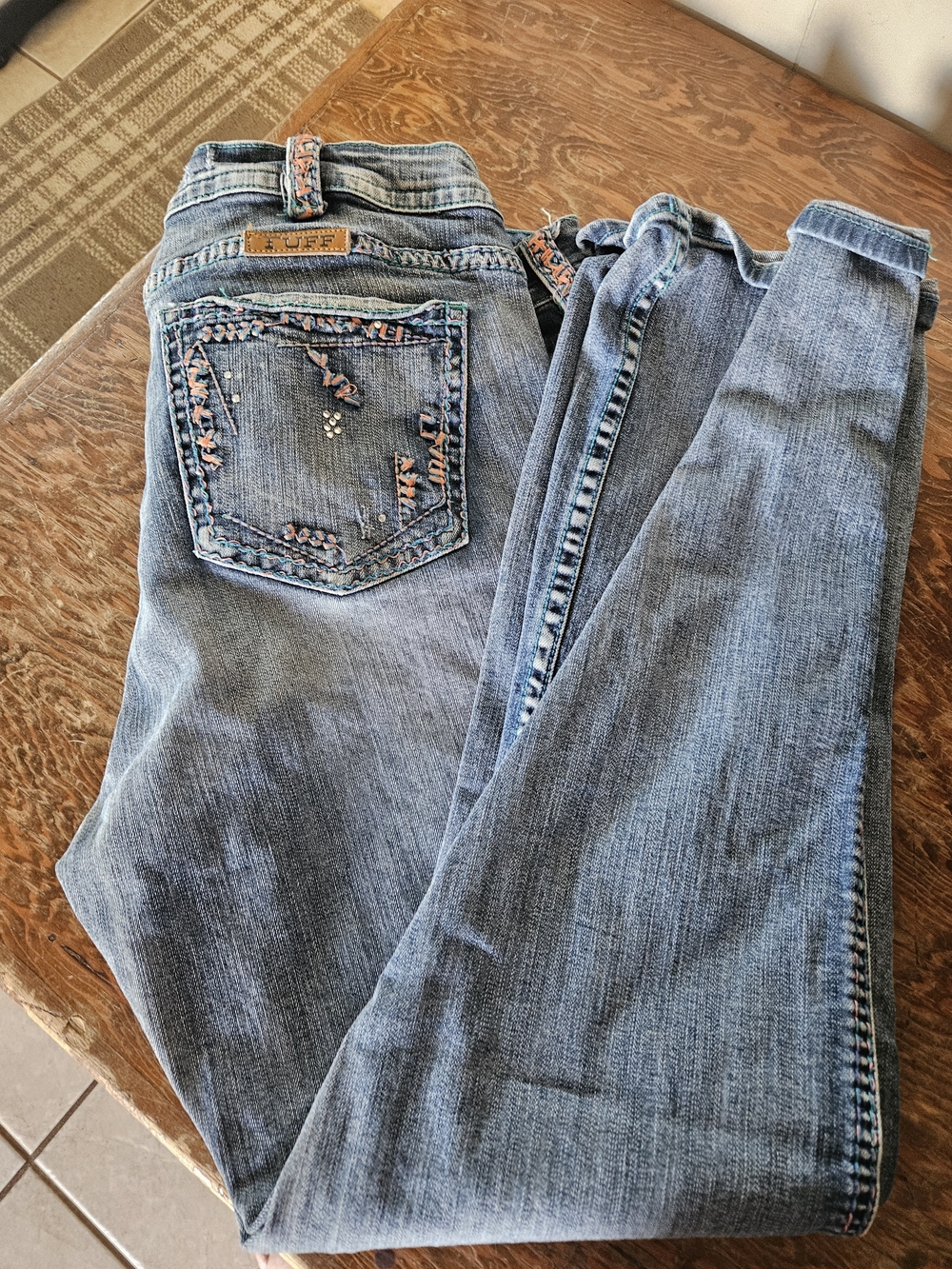 Cowgirl Tuff Women's Light Blue "Beach Bling" Jeans Size 36